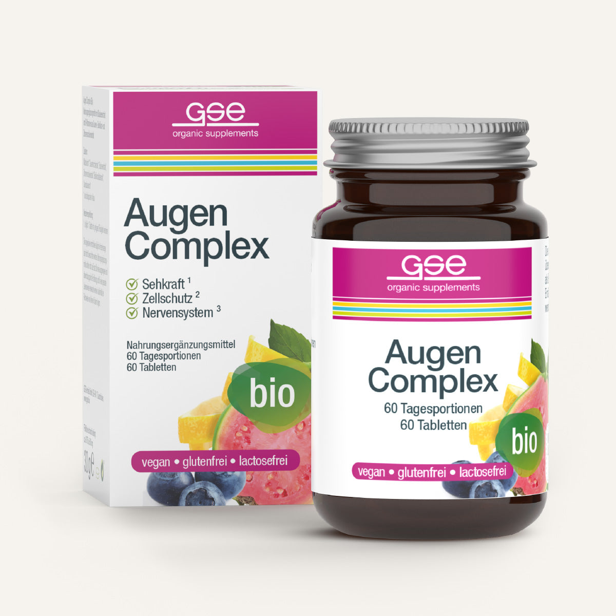 Eine Flasche und Schachtel Augen Complex (Bio) von gse.organic.supplements mit fruchtiger Grafik, gekennzeichnet als vegan, glutenfrei, laktosefrei, bio. Auf der weißen Verpackung steht "Bio-Blaubeeren zur Sehkraft unterstützen" und lila-grüne Akzente.
