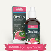 Eine Flasche und eine Schachtel CitroPlus® 800 - Grapefruitkernextrakt (Bio) von gse.organic.supplements werden mit einer aufgeschnittenen Grapefruit gezeigt. Auf einem rosa Banner steht: LIMITED EDITION - nur im Dezember! Reich an pflanzlichen Bioflavonoiden.