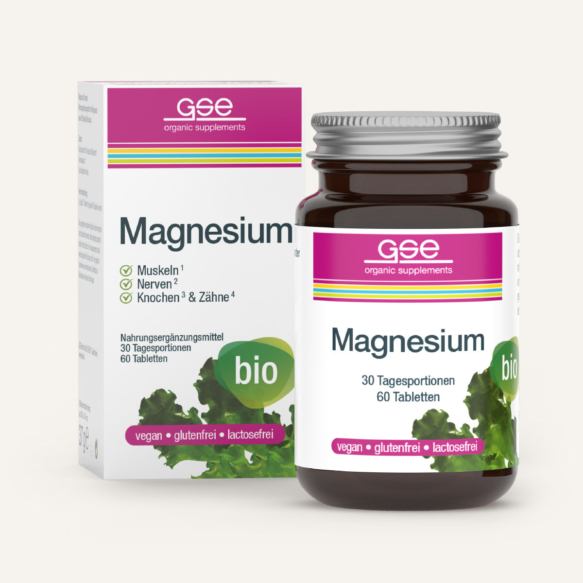 Eine Flasche und eine Schachtel gse.organic.supplements Magnesium (Bio) aus biozertifizierten Grünalgen, vegan, gluten- und laktosefrei für Muskeln und Knochen; mit grüner Blattgrafik und "Bio"-Symbol auf weißer Verpackung.