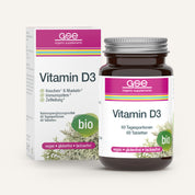 Eine braune Flasche und Schachtel von gse.organic.supplements Vitamin D3 Compact (Bio), mit grüner und lila Verpackung mit der Aufschrift biozertifiziert, glutenfrei, laktosefrei und mit 60 veganen Tabletten.